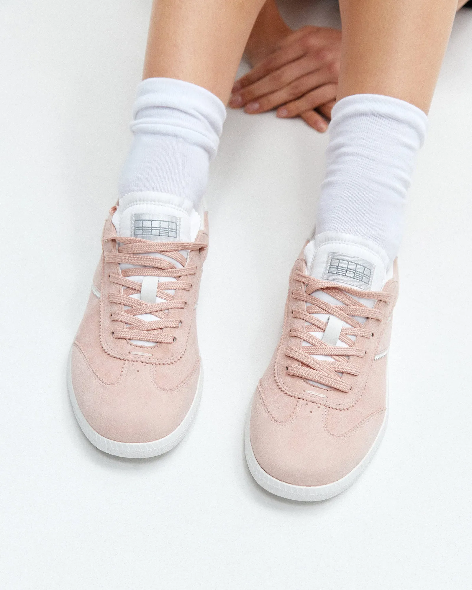 LOLA SNEAKERS ROSE PINK SUEDE