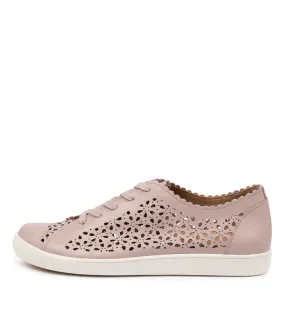 Ziera Dima Seashell Leather Sneaker